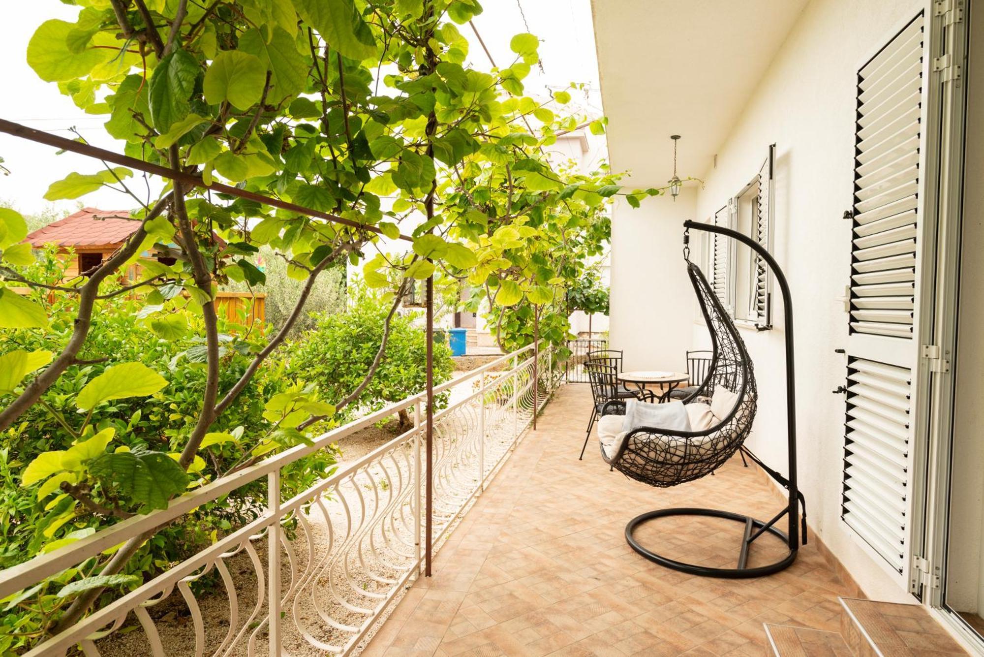 Apartment Paula Trogir Buitenkant foto